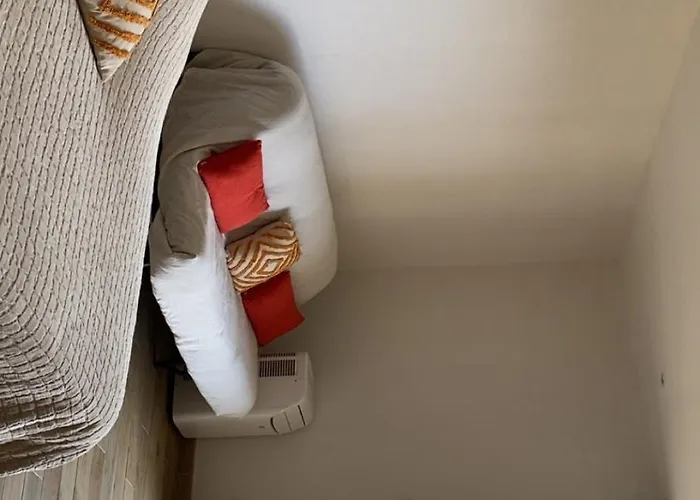 Le Petit Paradis Apartment *